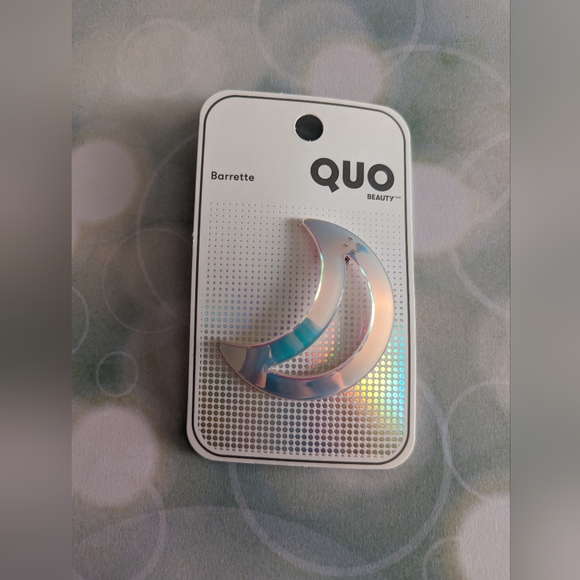 🔥4 for $20🔥Quo Crescent Barrette - Picture 1 of 1